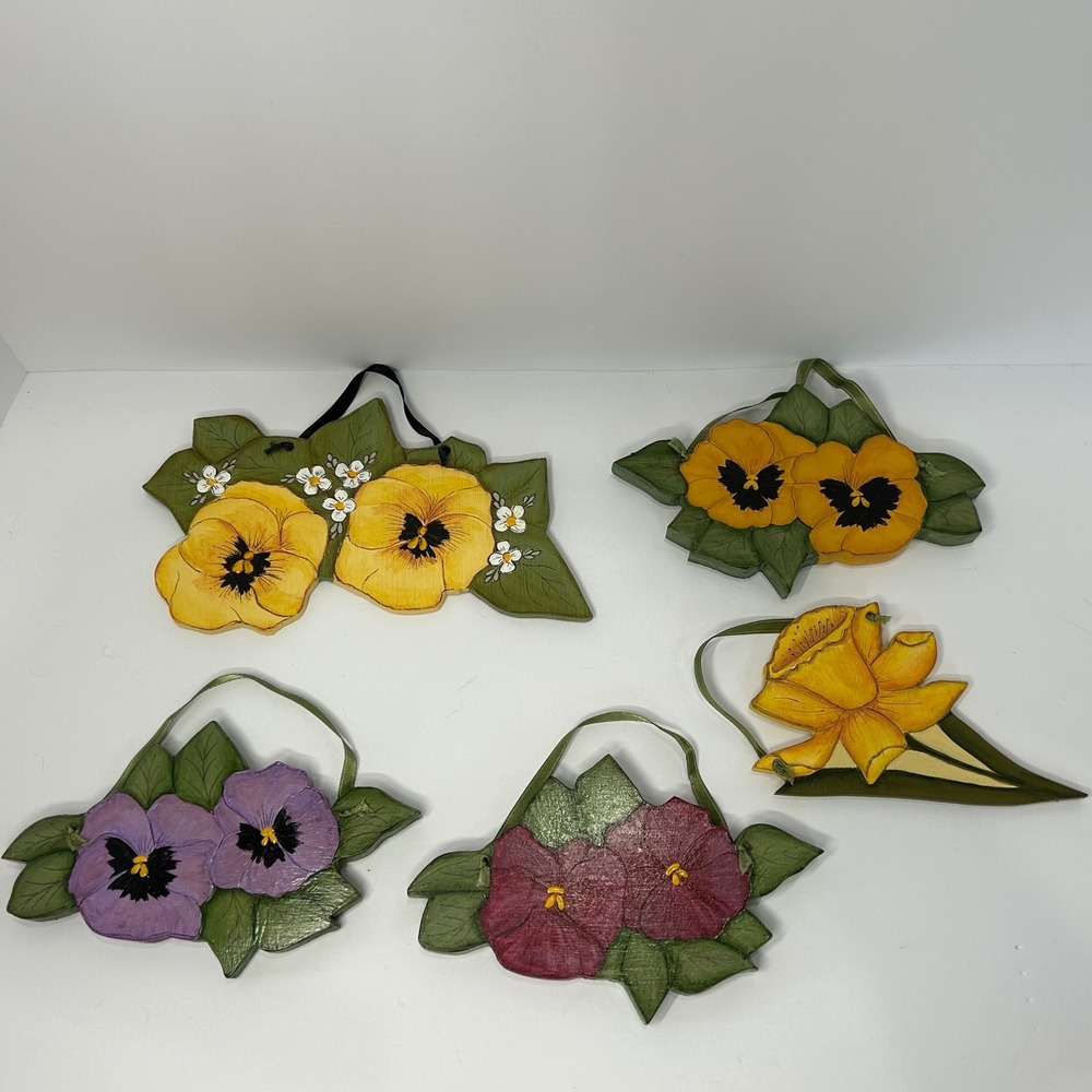 Hand Painted Wood‎ Floral Wall Hangings Set of 5 Pansies Daffodil Spring Summer